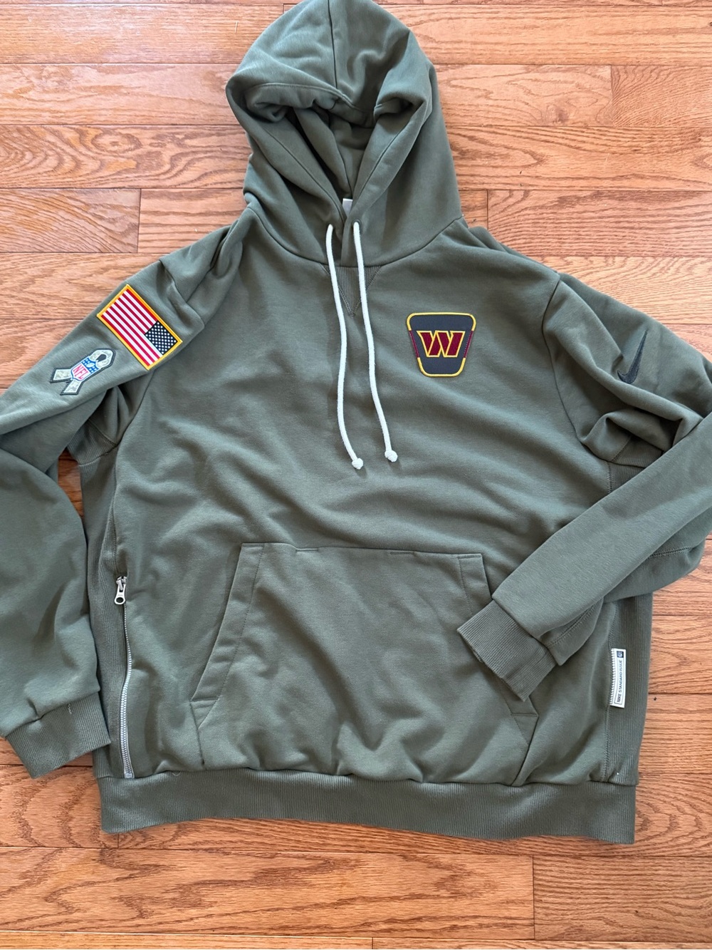 Nike 2025 Washington Commanders Salute to Service Sideline Hoodie Men’s XL Green